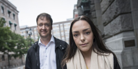 image: John Christian Elden vil ikke råde noen å gjøre det Andrea gjorde etter Hemsedal-saken